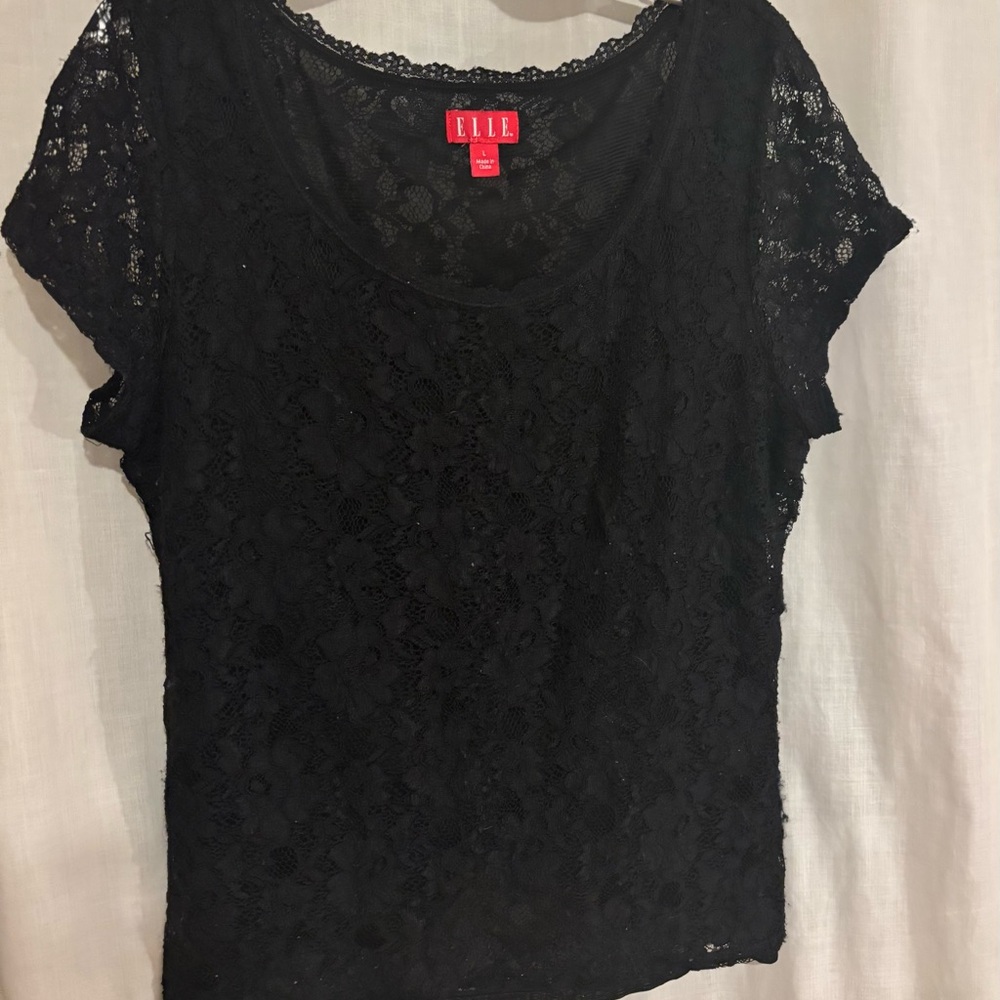 Elle Black Fitted Lace Cap Sleeve Blouse